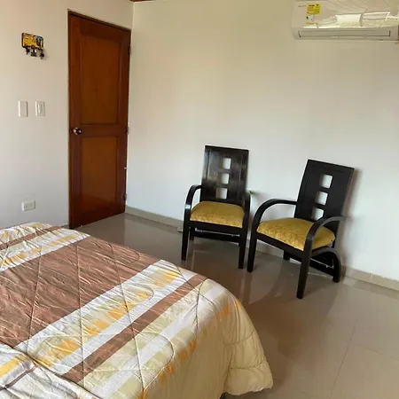 Cómodas En Boca Grande, Habitación en casa particular *